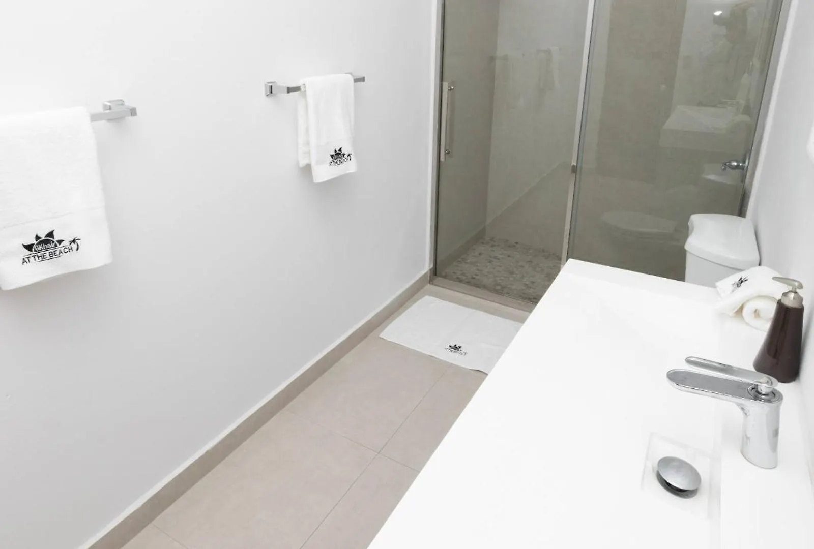 Apartment Steps To Ocean Park Beach | Terrace | Parking San Juan