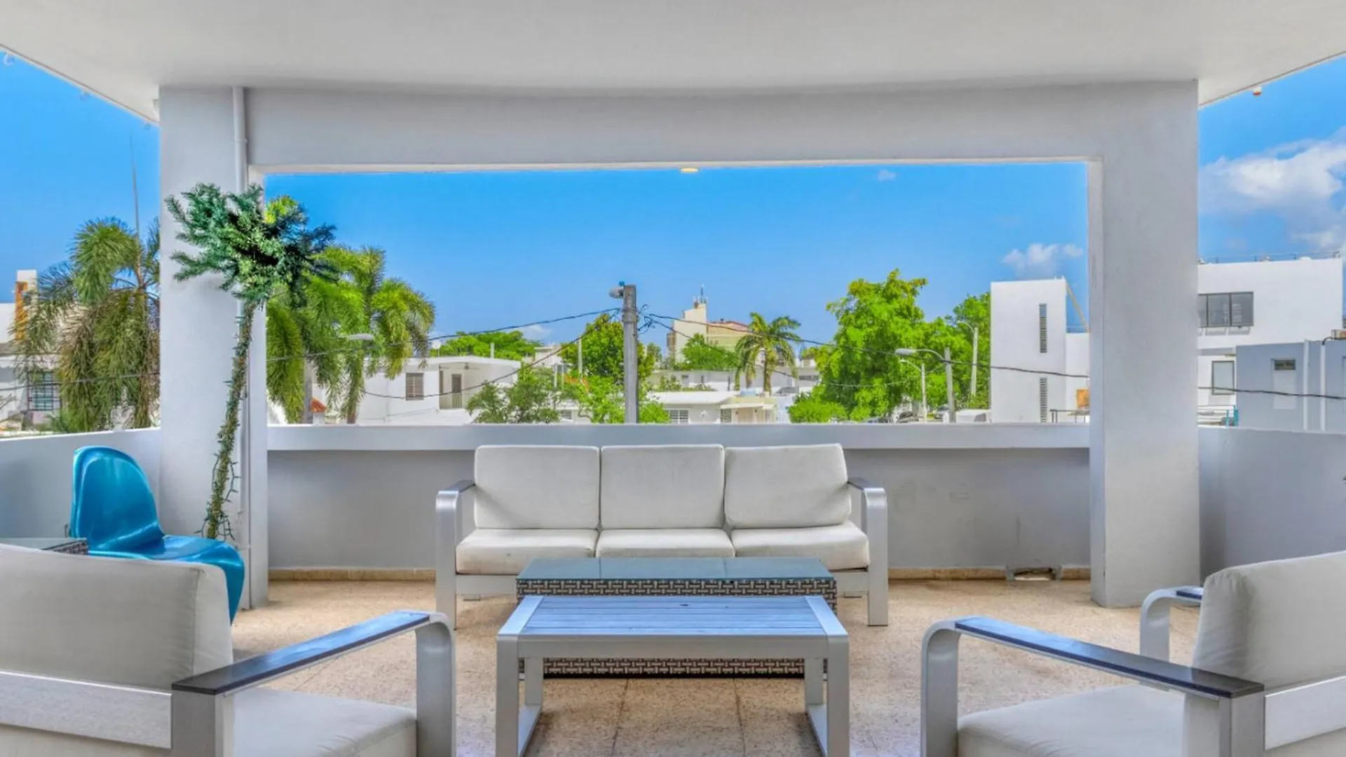 Steps To Ocean Park Beach | Terrace | Parking San Juan